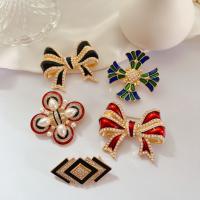 Plastic Pearl Brooch, Zinc Alloy, with Plastic Pearl, gold color plated & for woman & enamel & with rhinestone 