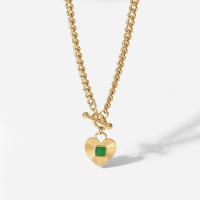 Stainless Steel Jewelry Necklace, 304 Stainless Steel, with Green Agate, with 1.57inch extender chain, Heart, Vacuum Ion Plating, fashion jewelry & for woman, golden Approx 17.32 Inch 