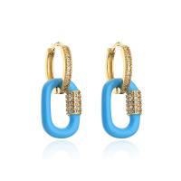 Huggie Hoop Drop Earring, laiton, Plaqué or 18K, pavé de micro zircon & pour femme & émail, plus de couleurs à choisir Vendu par paire