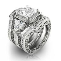 Anillo de dedo de aleación de Zinc, chapado, para mujer & con diamantes de imitación, plateado, 17mm, Vendido por UD