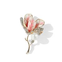 Zinc Alloy Brooch, with Shell Pearl, Flower, 24K gold plated, Hand-Painted Enamel Glaze & for woman & with rhinestone 