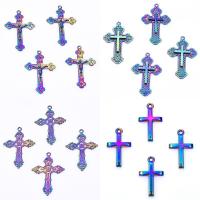Colgantes de Aleación de Zinc en Forma Cruces, chapado en colorido, unisexo & diverso tamaño para la opción, más colores para la opción, Vendido por UD