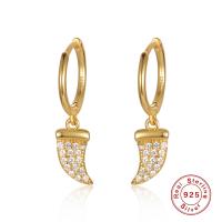 Huggie Hoop Drop Earring, Argent sterling 925, Placage, pavé de micro zircon & pour femme, plus de couleurs à choisir Vendu par paire