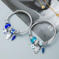 Rhinestone Zinc Alloy Bangle, silver color plated, fashion jewelry & Unisex & with rhinestone, Inner Approx 55mm 