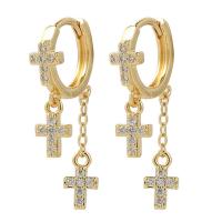 Huggie Hoop Drop Earring, laiton, Placage de couleur d'or, pavé de micro zircon & pour femme, 32mm, Vendu par paire