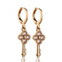 Huggie Hoop Drop Earring, laiton, clé, Placage de couleur d'or, styles différents pour le choix & pavé de micro zircon & pour femme Vendu par paire