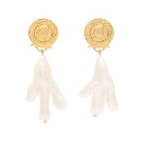 Freshwater Pearl Brass Earring, with Brass, real gold plated, Natural & fashion jewelry & for woman, golden, 30-40mm 
