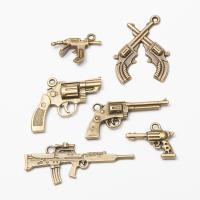 pendentif de pistolet en alliage zinc , alliage de zinc, Plaqué de couleur de bronze antique, Vintage & DIY, plus de couleurs à choisir, Environ Vendu par sac