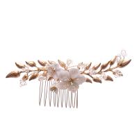Decorative Hair Combs, Zinc Alloy, with Polymer Clay & Crystal, Flower, gold color plated, for woman & with rhinestone, golden 