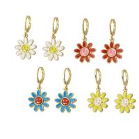 Huggie Hoop Drop Earring, laiton, fleur, Placage de couleur d'or, pour femme & émail, plus de couleurs à choisir, 30mm, Vendu par paire