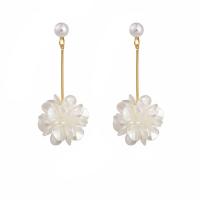 Resin Zinc Alloy Earring, with Plastic Pearl & Zinc Alloy, Flower, gold color plated, fashion jewelry & for woman 