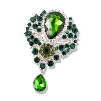 Crystal Brooch, Zinc Alloy, with Crystal, plated, for woman & with rhinestone 