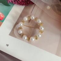 Plastic Pearl Brooch, Zinc Alloy, with Plastic Pearl, Donut, gold color plated, fashion jewelry & Unisex & with rhinestone & hollow, 40mm 