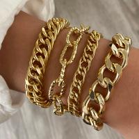 Bracelets En alliage de zinc, avec 1.97inch chaînes de rallonge, Placage de couleur d'or, bijoux de mode & unisexe & styles différents pour le choix Environ 6.69 pouce, Vendu par PC