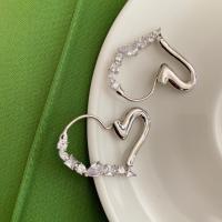 Zinc Alloy Rhinestone Hoop Earring, Heart, fashion jewelry & for woman & with rhinestone, silver color, 40mm 