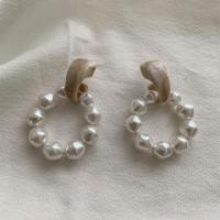 Acrylic Drop Earring, with Plastic Pearl, fashion jewelry & detachable & for woman, 30mm 