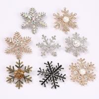 Rhinestone Zinc Alloy Brooch, with Plastic Pearl, Snowflake, plated & for woman & with rhinestone, 45mm 