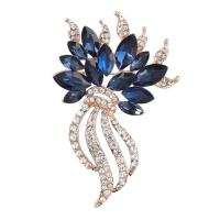 Rhinestone Zinc Alloy Brooch, with Glass Rhinestone, Flower, rose gold color plated, for woman & with rhinestone 