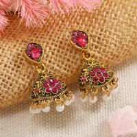 Zinc Alloy Rhinestone Drop Earring, with Seedbead, gold color plated, fashion jewelry & for woman & with rhinestone 