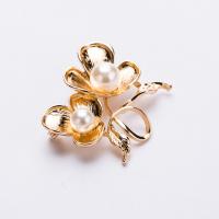 Rhinestone Zinc Alloy Brooch, with Plastic Pearl, plated & for woman & with rhinestone 