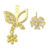 Boucles d'oreilles en laiton zircon cubique pavent, papillon, Placage de couleur d'or, bijoux de mode & pavé de micro zircon & pour femme, doré, 34mm, Vendu par paire