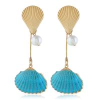Plastic Pearl Zinc Alloy Earring, with Shell & Plastic Pearl, gold color plated, fashion jewelry & for woman 