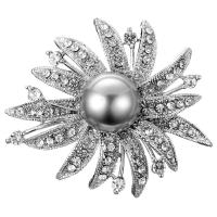Zinc Alloy Jewelry Brooch, with Plastic Pearl, silver color plated, for woman & with rhinestone 