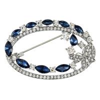 Rhinestone Zinc Alloy Brooch, with Crystal, silver color plated, for woman & with rhinestone 