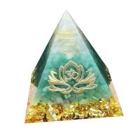 Resin Pyramid Decoration, with Gold Foil & Green Aventurine & Aluminum, Pyramidal, gold color plated, epoxy gel, green 