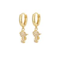 Huggie Hoop Drop Earring, laiton, Placage de couleur d'or, styles différents pour le choix & pavé de micro zircon & pour femme, 28mm, Vendu par paire