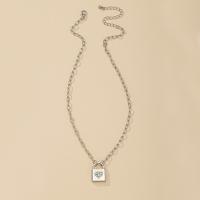 collier de Stras en alliage Zinc, alliage de zinc, cadnas, Placage, pour femme & avec strass, plus de couleurs à choisir Environ 19.68 pouce, Vendu par PC