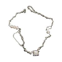 Rhinestone Zinc Alloy Necklace, with Plastic Pearl, with 7.6cm extender chain, silver color plated, fashion jewelry & for woman & with rhinestone .1 cm 