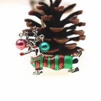 Christmas Jewelry Brooch , Zinc Alloy, Animal, plated, Hand-Painted Enamel Glaze & Unisex 30-60mm 