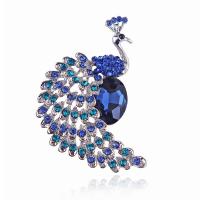 Rhinestone Zinc Alloy Brooch, Peacock, fashion jewelry & for woman & with rhinestone, blue 