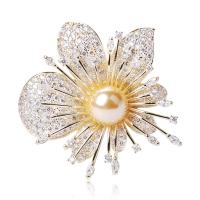 Cubic Zirconia Brooch, Brass, with Plastic Pearl, Flower, real gold plated, fashion jewelry & micro pave cubic zirconia & for woman, golden 