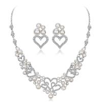 Rhinestone Zinc Alloy Jewelry Set, earring & necklace, with Plastic Pearl, with 5cm extender chain, Heart, platinum color plated, three pieces & fashion jewelry & for woman & with rhinestone, silver color  cm 