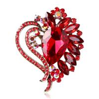 Crystal Brooch, Zinc Alloy, with Crystal, plated, fashion jewelry & for woman 