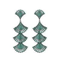 Boucles d'oreilles en laiton zircon cubique pavent, éventail, Placage de couleur noire de plumbum, bijoux de mode & pavé de micro zircon & pour femme, plus de couleurs à choisir Vendu par paire