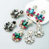 Zinc Alloy Rhinestone Drop Earring, with Glass Rhinestone, fashion jewelry & for woman 