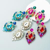 Zinc Alloy Rhinestone Drop Earring, with Glass Rhinestone, fashion jewelry & for woman 