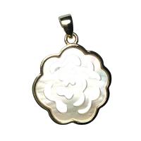 Zinc Alloy Shell Pendants, White Lip Shell, with Zinc Alloy, 18K gold plated, hollow, white, 17.3mm 