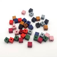 Gefärbtes Holz Perlen, Quadrat, Einbrennlack, DIY & verschiedene Größen vorhanden, keine, verkauft von PC