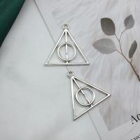 Zinc Alloy Jewelry Pendants, Triangle, antique silver color plated, DIY & hollow 
