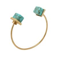 bracelet en alliage zinc à turquoise , alliage de zinc, avec turquoise, Placage de couleur d'or, bijoux de mode & pour femme, plus de couleurs à choisir, Diamètre inté Environ 60mm, Vendu par PC