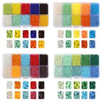 Perles en verre rocaille mélangées, Seedbead, avec Boîte en plastique, Rond, vernis au four, DIY & normes différentes pour le choix, plus de couleurs à choisir, Environ îte, Vendu par boîte