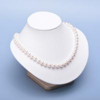 Ожерелье из пресноводных жемчуг на латунной цепочке, Пресноводные жемчуги, с Латунь, Круглая, плакирован серебром, Женский, белый, 8-9mm, длина:17 дюймовый, продается PC
