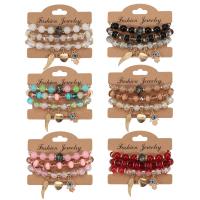 Bracelets de perle de bijou en verre, alliage de zinc, avec Des billes de verre & Acrylique, Réglable & multicouche & pour femme, plus de couleurs à choisir Environ 6.69 pouce, Vendu par PC