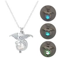 Luminated Necklace, Zinc Alloy, with Night-Light Stone, with 5cm extender chain, Dragon, platinum color plated, fashion jewelry & Unisex & adjustable cm 