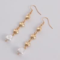 Plastic Pearl Zinc Alloy Earring, with Plastic Pearl, Heart, gold color plated, fashion jewelry & for woman, golden, 70mm,10mm,15mm 