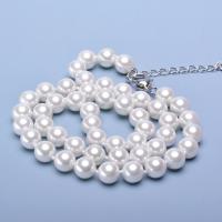 Shell Pearl Ожерелье, с Латунь, Круглая, плакирован серебром, Женский, белый, 8mm, длина:16.93 дюймовый, продается PC